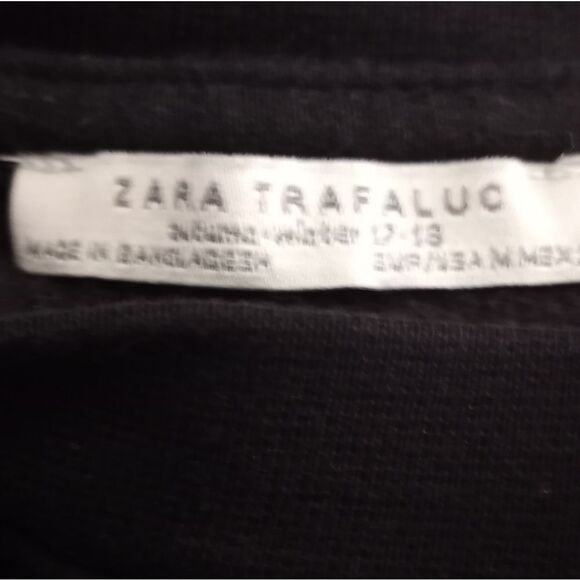 Crewneck Sweatshirt Sz. M EUC - Picture 5 of 5